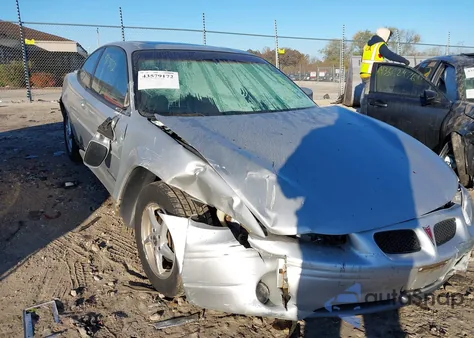 2002 Pontiac Grand Prix Gt from USA, damaged, VIN 1G2WP12K82F220808